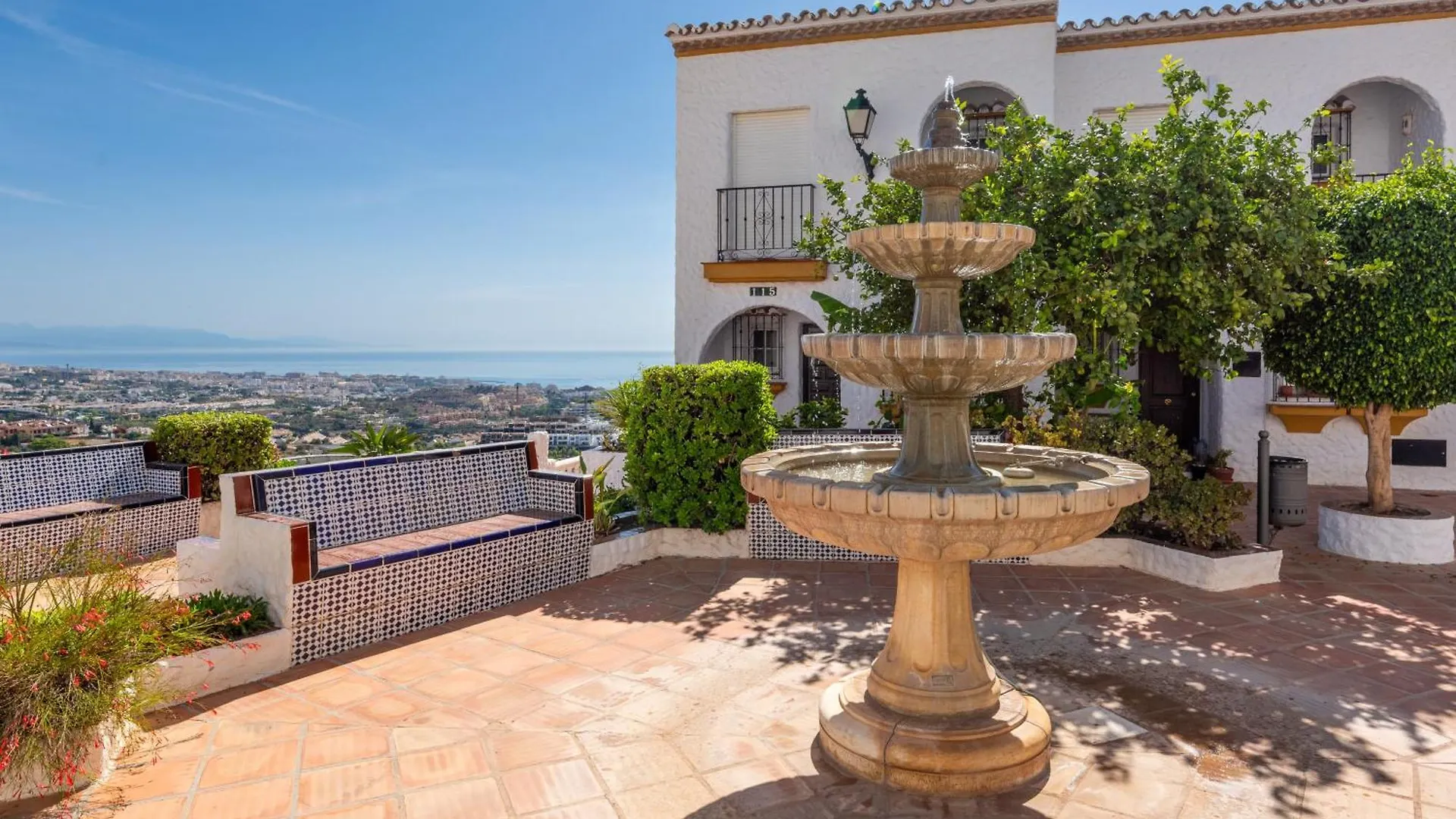 Tio Charles De June - Charming 2 Bedroom Apartment Benalmádena